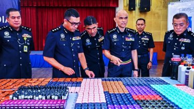 Photo of 贩毒集团造假名牌毒电子烟 警捕3人起值逾300万毒品