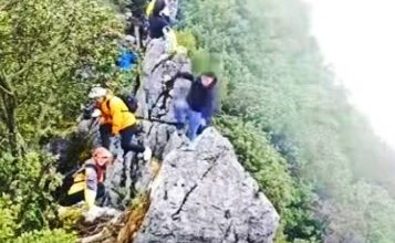 Photo of 【视频】疑登山用手机坠40公尺悬崖 男子生还报平安:福大命大!