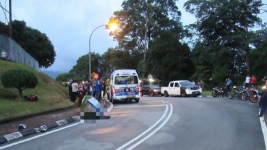 Photo of 佩戴耳机过马路 女大学生遭撞亡