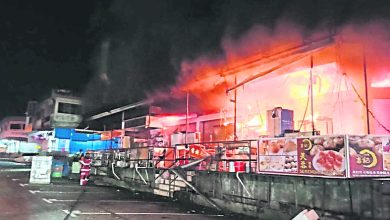Photo of 食肆大火70%烧毁 殃及楼上补习中心