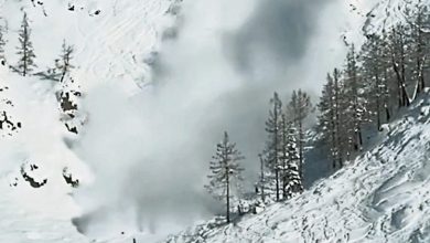Photo of 中续发大雾大风暴雪预警 喀纳斯景区雪崩1游客死