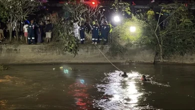 Photo of 司机不熟路转弯坠河 7人获救3死3失踪