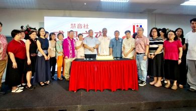 Photo of 槟慧音社感恩之夜〡彭春松:社长老师无私奉献 身言教成就慧音社成果