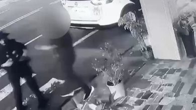 Photo of 不满被开罚单? 女警突遭车主持斧头砍伤