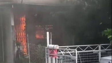 Photo of 丹绒武雅排屋失火老人受困 身体多处遭灼伤被邻居救出