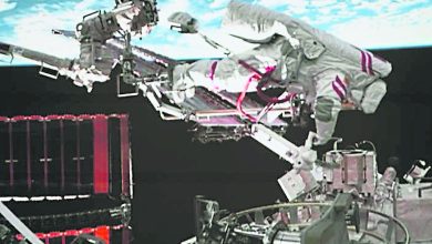 Photo of 神舟21号乘组首次出舱