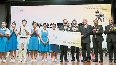 Photo of 【日新独中毕业礼】杨云贵吁毕业生立志向上 做正直善良的人