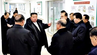 Photo of 金正恩9小时视察医院 高官罚站记录显疲态