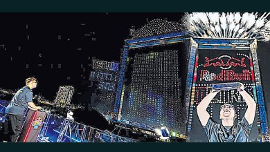 Photo of 俄罗斯方块世界赛决赛 2800无人机砌成方块对决