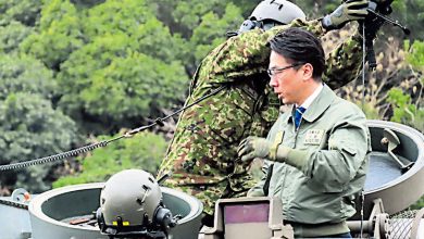Photo of 日防长赴长崎视察 强调加强西南地区防卫