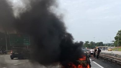 Photo of 汽车着火引发3车连环撞 1摩多骑士受伤入院