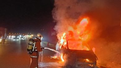 Photo of 大道行驶起火燃烧 轿车烧成废铁