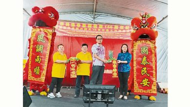 Photo of 【打捫东华洞佛寺庆建庙156週年晚宴】黄彩仪：商第一计划最后程序  洞穴庙宇委员会今开会
