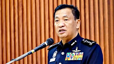 Photo of 肃毒者参加毒趴 7警与3男女被捕