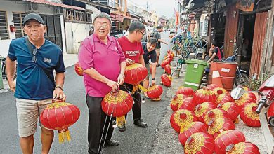 Photo of 苏建祥花费逾2万 4新村挂1200灯笼