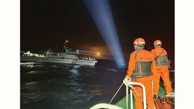 Photo of 台军 F-16V战机坠落  飞行员跳伞逃生下落不明
