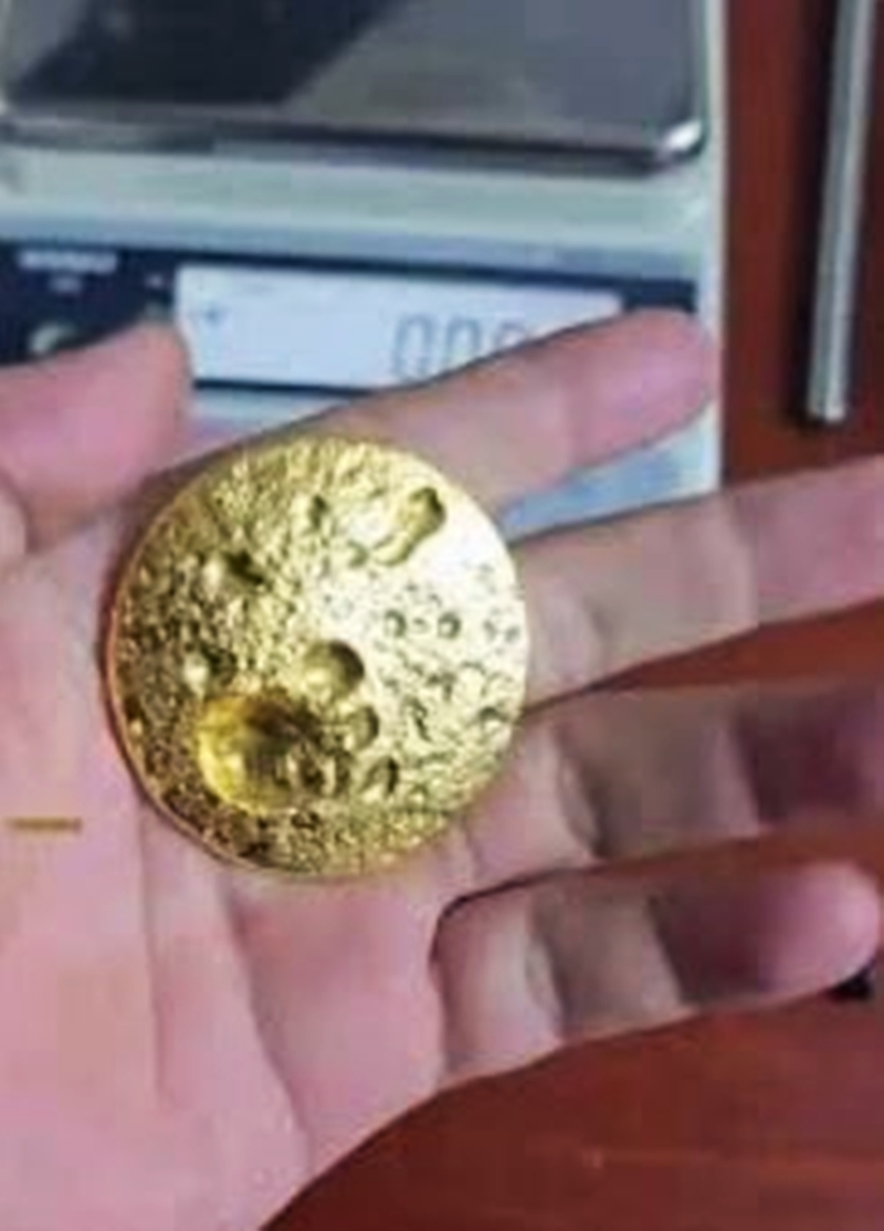 2吨废料=12万黄金？SIM卡炼金真相曝光| 国际| 2026-01-24 – 光明日报