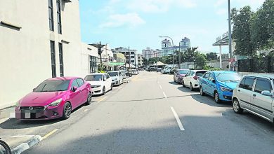 Photo of 住宅区画停车格收费 居民促重新审视