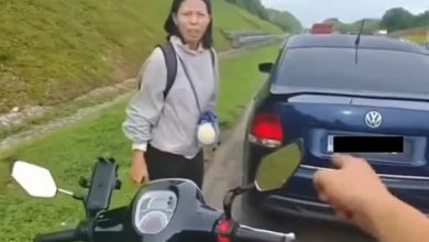 Photo of 华女摩多没油费力推动 马来男助推摩多还借车