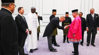 Photo of 元首御准接受 12外国使节呈国书