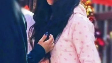 Photo of Lisa素颜现身车公庙 亲切挥手婉拒合照