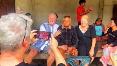 Photo of 越战下的生死之交!美国三兄妹53年后 奇迹重逢泰国救命恩人