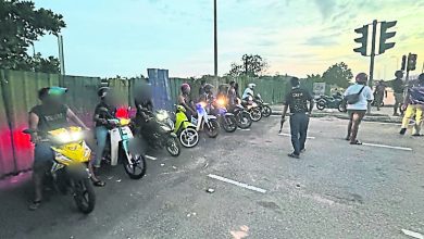 Photo of 依斯干达取缔非法飙车 警充公13摩多捕4人