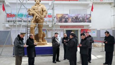Photo of ​朝鲜官媒：金正恩视导纪念乌克兰作战牺牲军人雕像创作