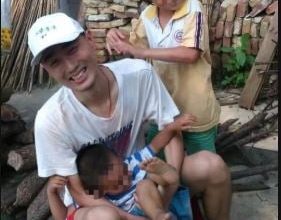 Photo of 周末返工途中猝死 32岁IT男抢救时仍不断收到工作讯息