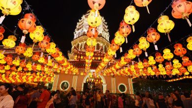 Photo of 极乐寺亮万盏光明灯 喜迎马年