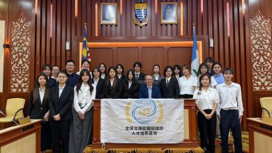 Photo of 交流议会运作机制 中国高校访团晤槟议长 
