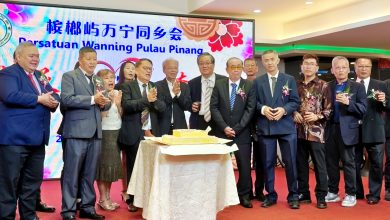 Photo of 曹观友: 两年任期内“承先启后” 为接班人铺平发展路