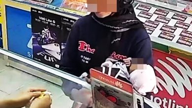 Photo of 女子假装扫码付款 多名商家受害