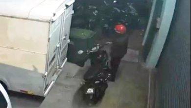 Photo of 夜潜住宅偷摩多 警追缉蒙面窃贼