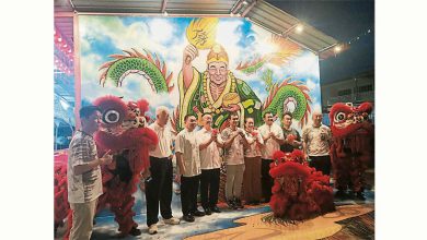 Photo of 【新芭底南北小济公庙济公壁画开幕】江振发：壁画不仅美化环境 艺术形式弘扬济公精神