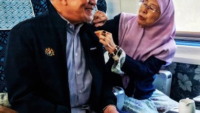 Photo of 结婚46周年 安华晒恩爱