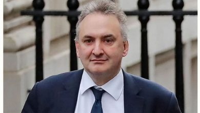 Photo of 爱泼斯坦丑闻延烧 英国内阁秘书长下台