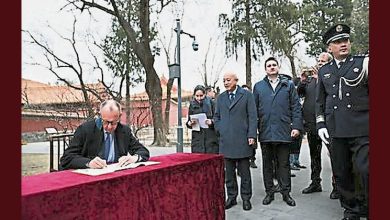 Photo of 访故宫留下德国文豪诗句 默茨：持续与中国合作