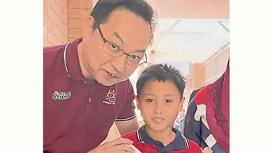 Photo of 国小生向首相反映厕所坏 潘伟斯巡校承诺改善