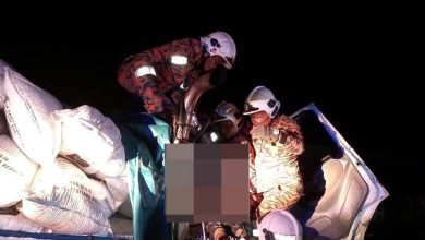 Photo of 罗里猛撞油罐车后部 跟车员1死2伤