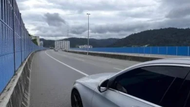 Photo of 巨型螺丝刺穿轮胎 证据全却被拒赔