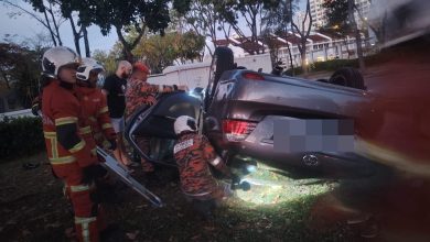 Photo of 七旬华裔兄妹 受困翻覆轿车