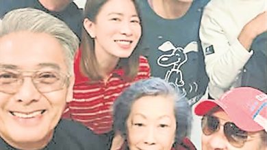 Photo of 与发哥吃开年饭 佘诗曼爽喊放烟花