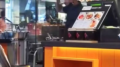 Photo of 视频〡外劳汤勺试味放回锅中煮 网友直呼不卫生