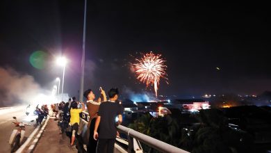 Photo of 古楼渔村家家户户拜天公 烟花秀吸引各族