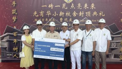 Photo of 历时3年封顶 峇都交湾光育小学 预计明年初开课