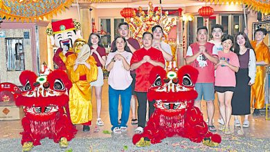 Photo of 午夜后放烟火 没扫炮屑触法 民众拜天公忧被开罚