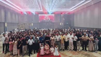 Photo of 利南集团迎春宴 利马奔腾 南拓北展 许李南吁团队保持积极