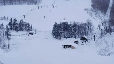 Photo of 女游客日本滑雪遇缆车事故 吊挂半空心脏骤停 送医不治