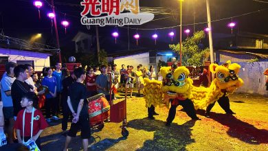 Photo of 马莫青年自发筹办新春晚会 200村民齐迎新年
